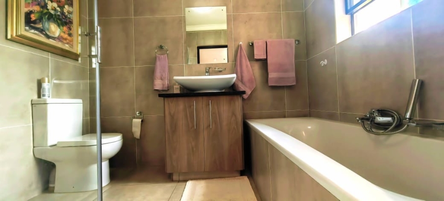 3 Bedroom Property for Sale in Baillie Park North West